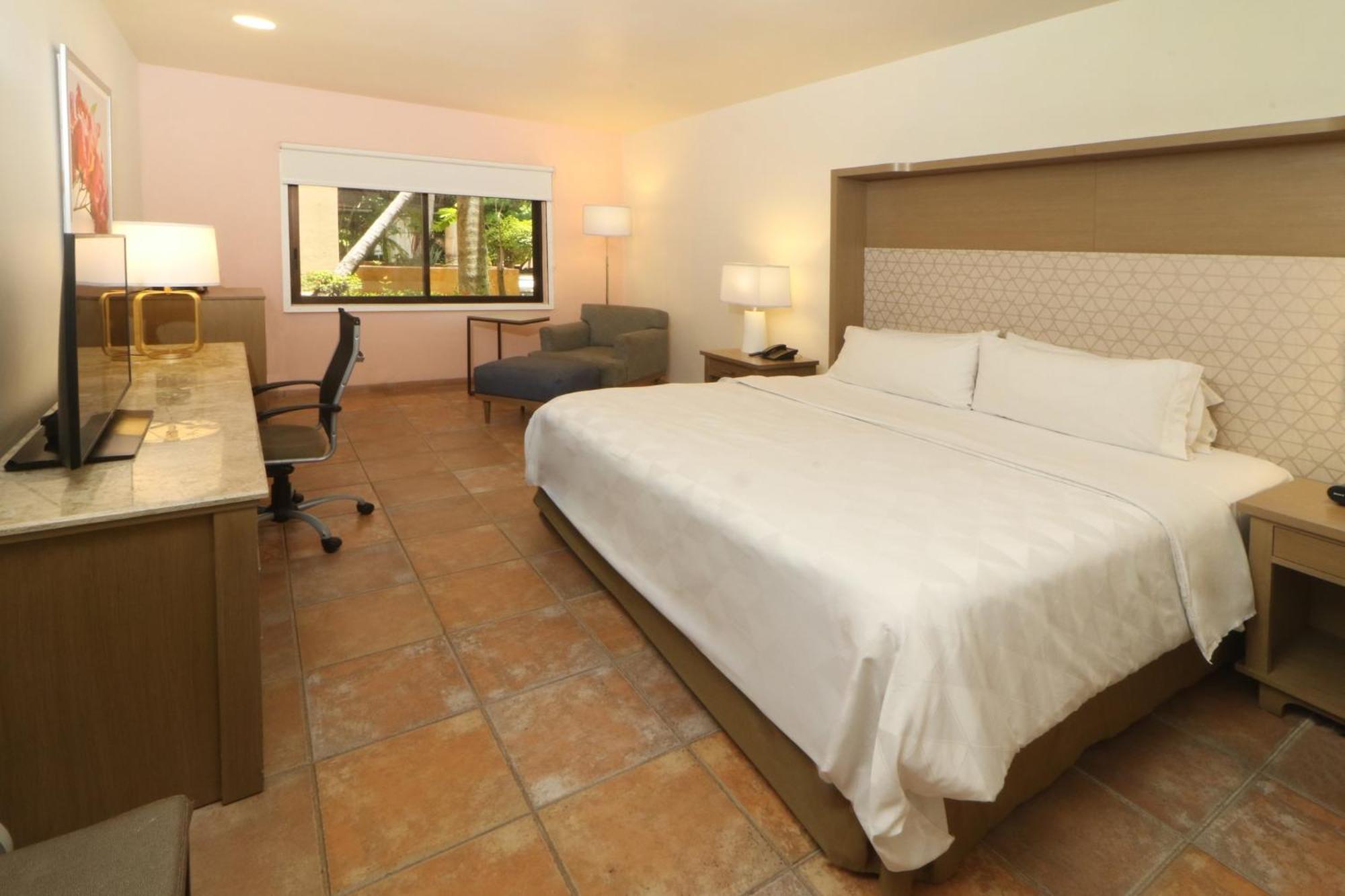 Holiday Inn Ciudad Del Carmen By Ihg Exterior photo
