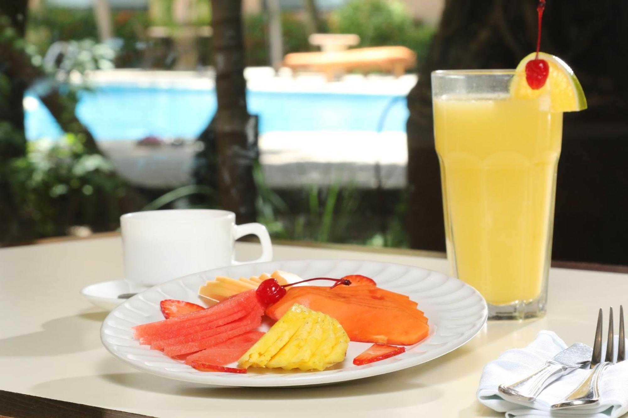Holiday Inn Ciudad Del Carmen By Ihg Exterior photo